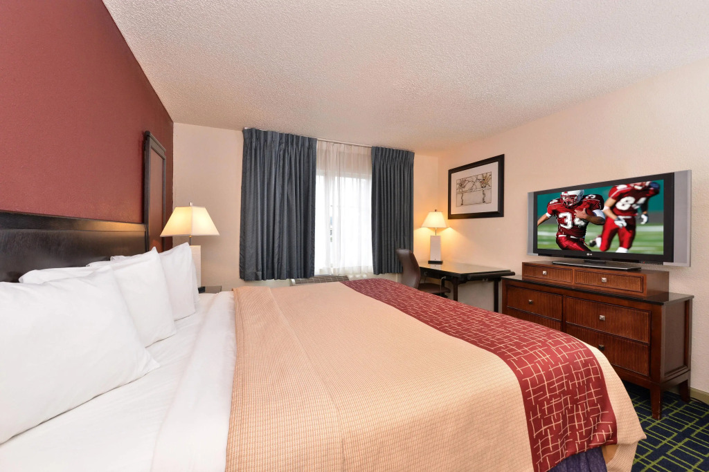 Red Roof Inn Arcata