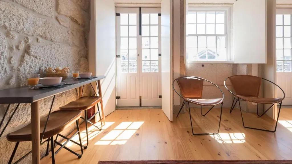 Lovelystay - Dirk Apartment - Almada 4º F