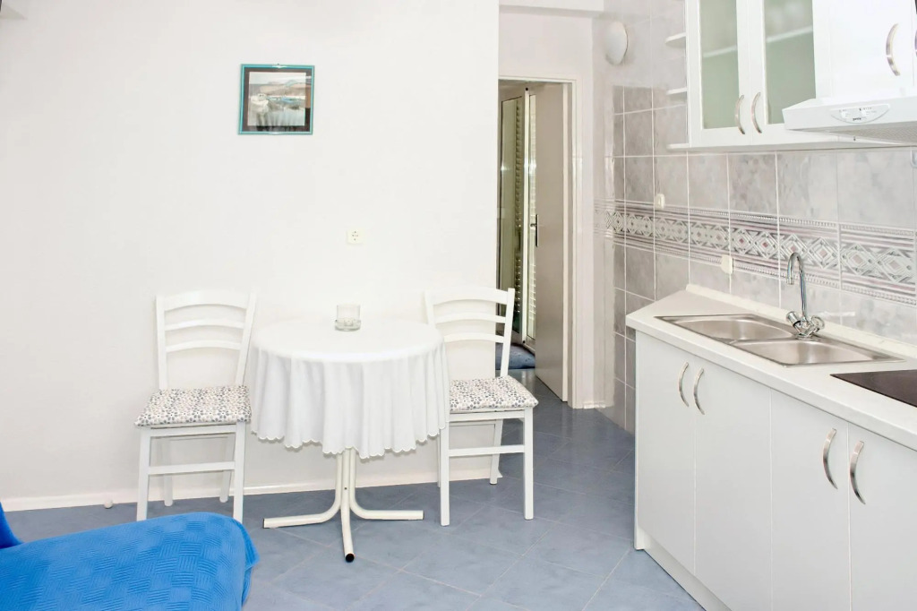 Gojko - 50 m From the Beach - A4