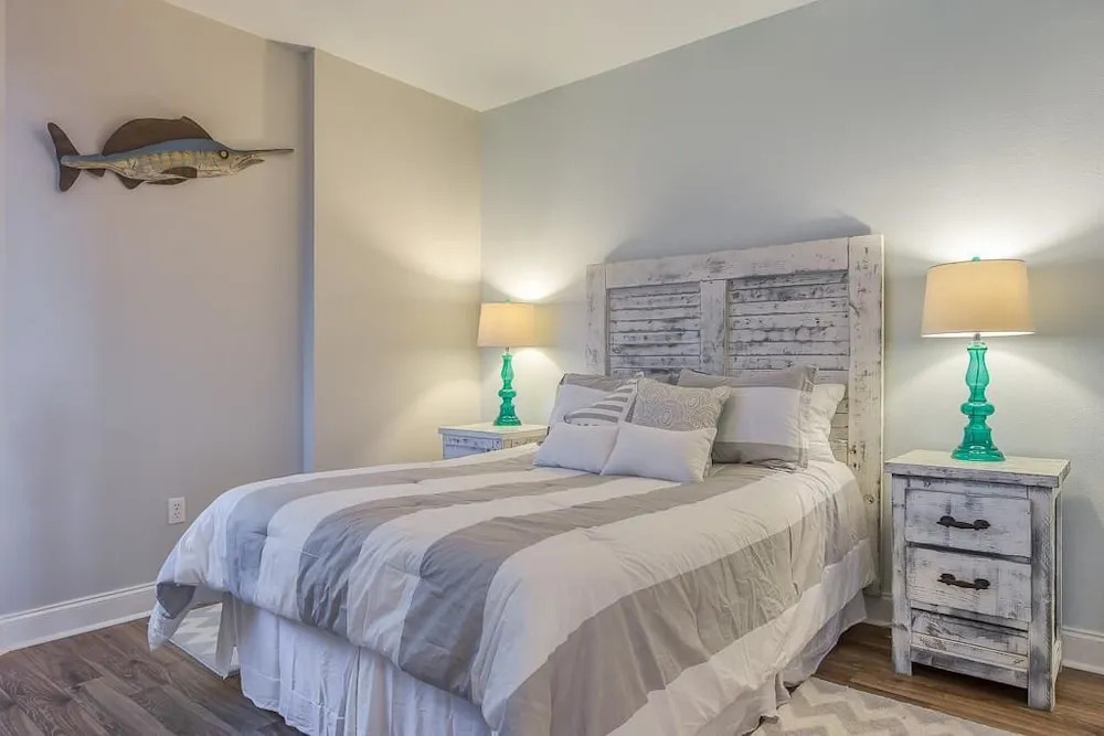 The Moorings Unit 219