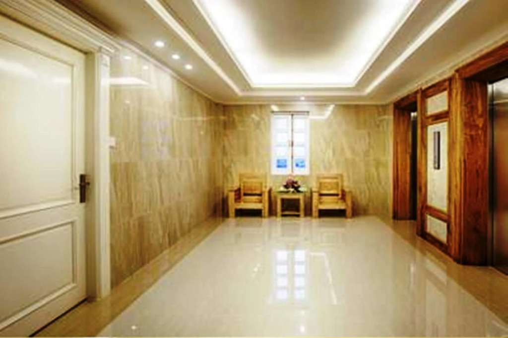 Moonlight Hotel Da Nang - Near Dragon Bridge