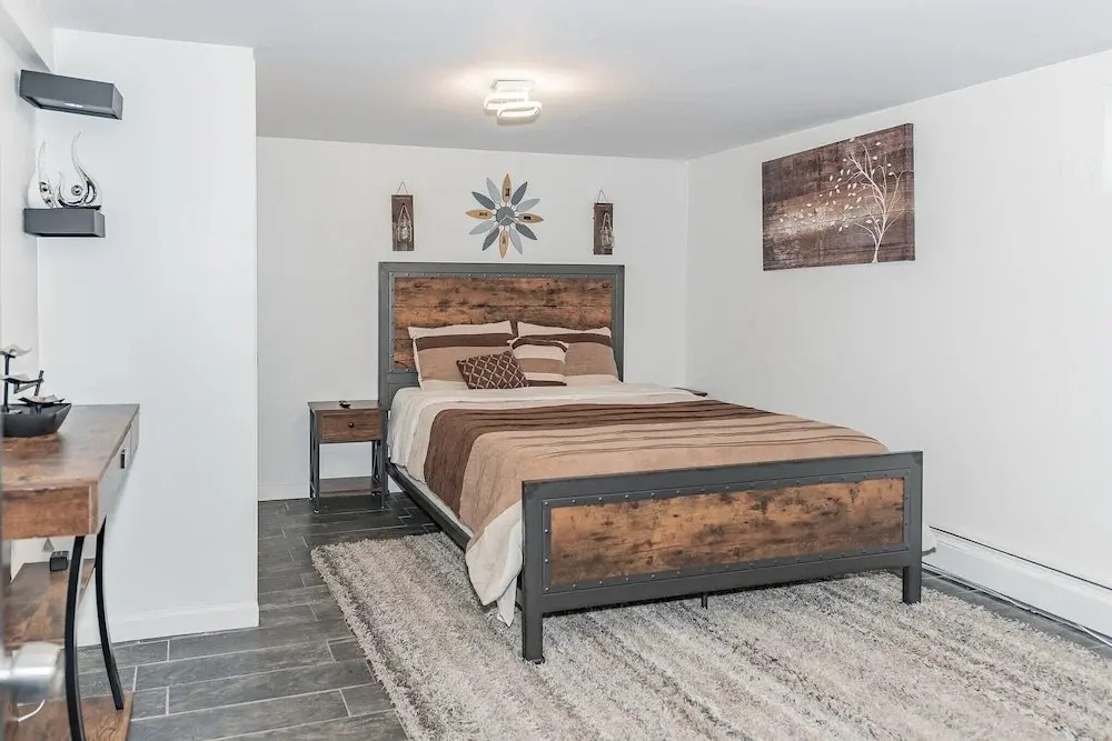 Cozy Modern 1br Apartment - Just 10 Mins From Jfk Airport 1 Bedroom Apts by RedAwning