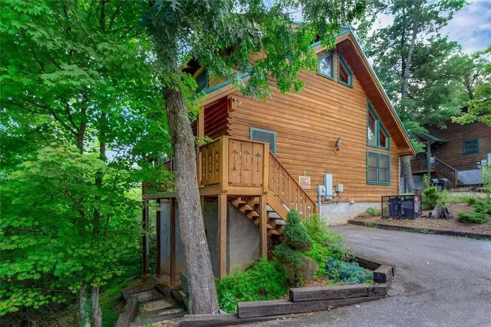 Moonshine Run - One Bedroom Cabin