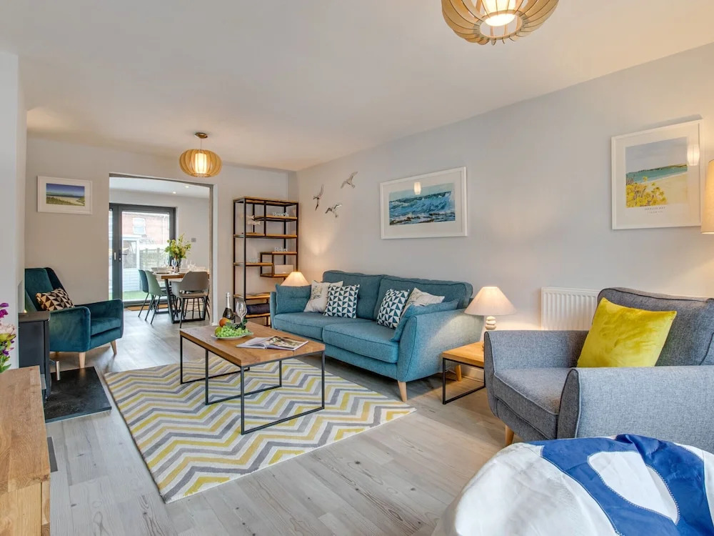 Cosy and Comfortable Holiday Home in the Centre of Padstow, Close to the Beach