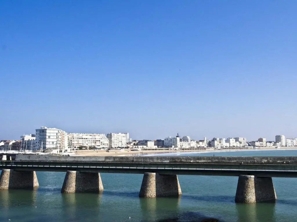 Appartement Les Sables-d'Olonne, 3 pièces, 6 personnes - FR-1-92-765