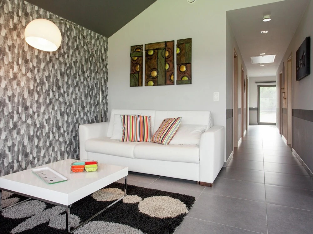 Lush Holiday Home with Private Swimming Pool in Tenneville