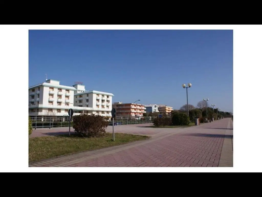 Amazing Beachfront Apartment-beahost