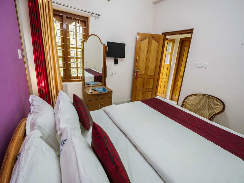 OYO 10252 Hotel Milky Mist