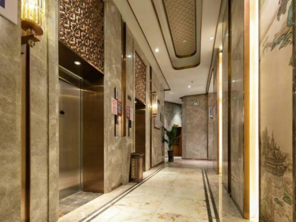Jingshan Hotel
