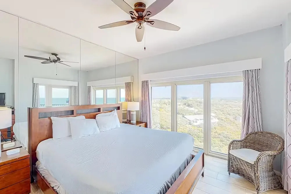 Tops'l Beach Manor C-804