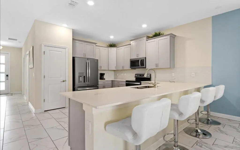 Come to Stay a FEW Miles to Disney Large Pool Home Sleep 36