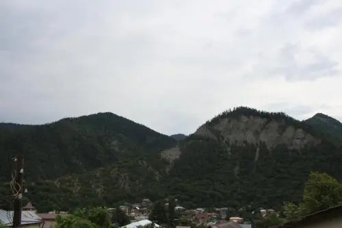 Guja's Guest House
