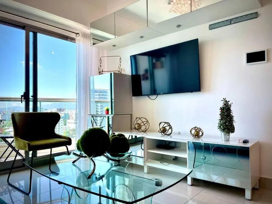 Suite Deluxe 1 bed, city OceanView, pool,Saune,Gym