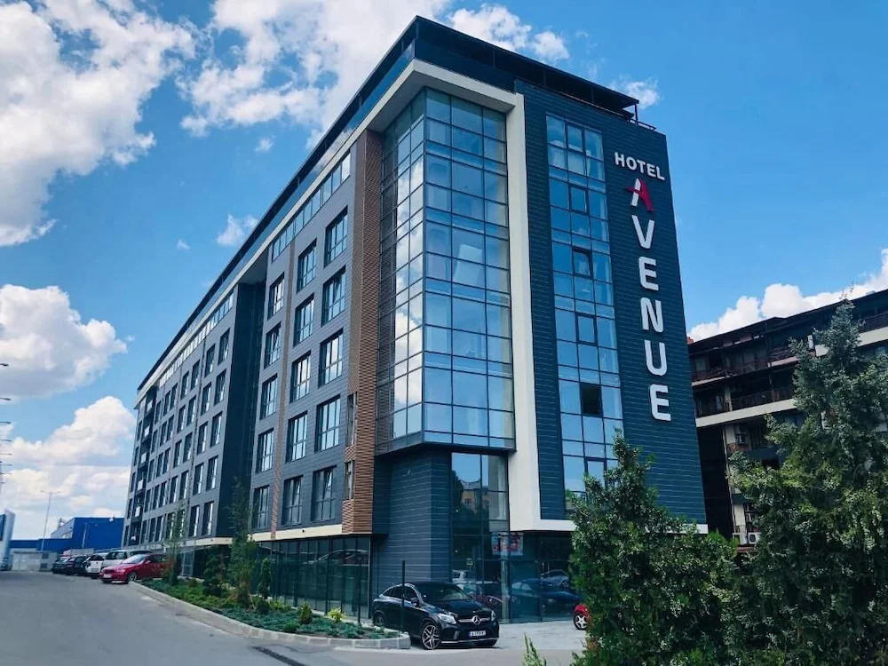 Avenue Hotel Deluxe