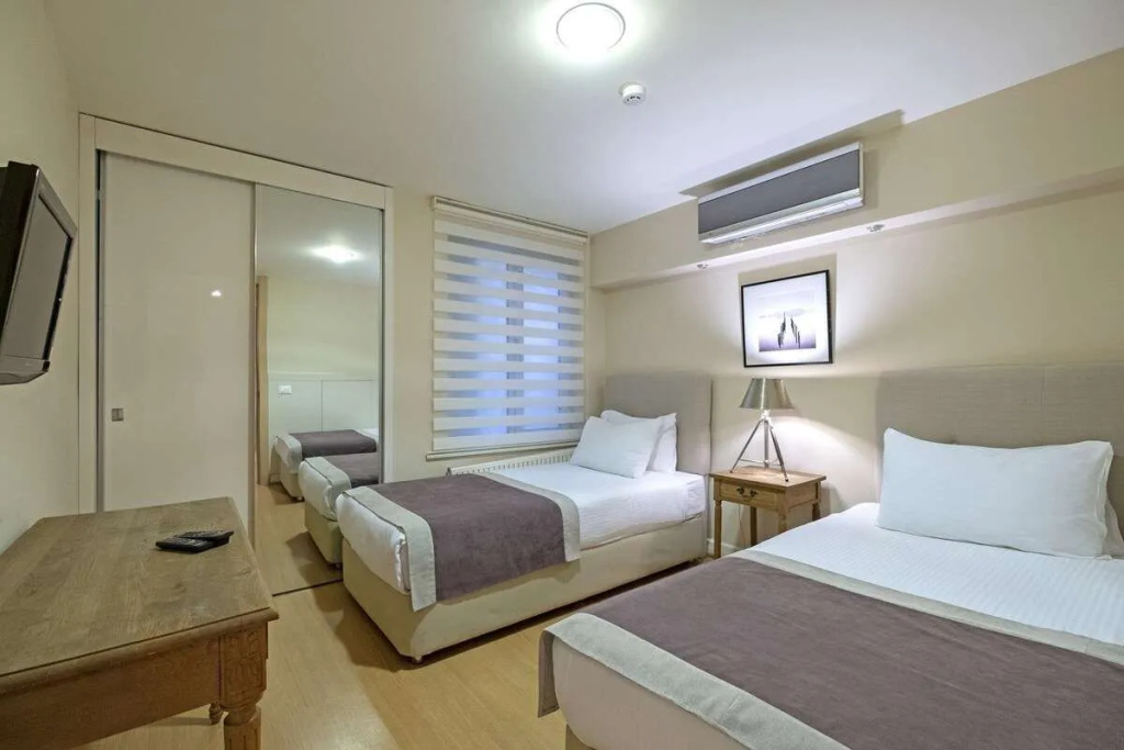 Cheya Hotels & Residences