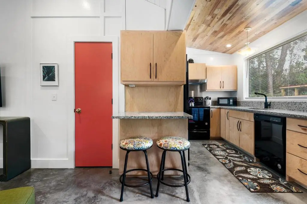 NEW Folly Vacation Listing 209 East Cottage near the beach
