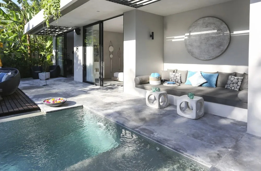 Villa Prana - High End Boutique Style Interior Design 5 BR Villa