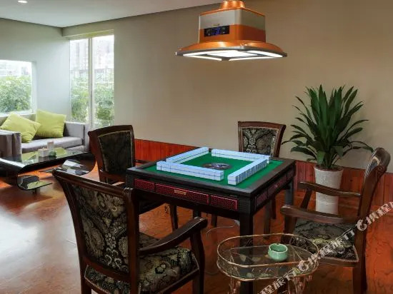 Aimu Holiday Hotel (Chengdu Qingyang Wanda Store)