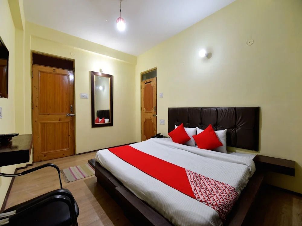 OYO 14363 Home Cosy Studios Hadimba Road