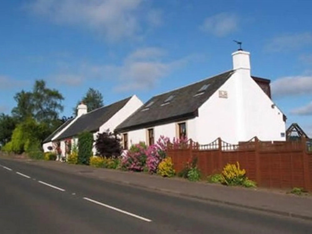 Ardoch Cottage Bed & Breakfast