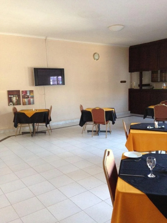 White Palace Hotel
