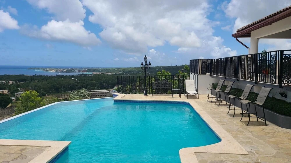 Sosua Mountain top Ocean View Mansion Great for pa