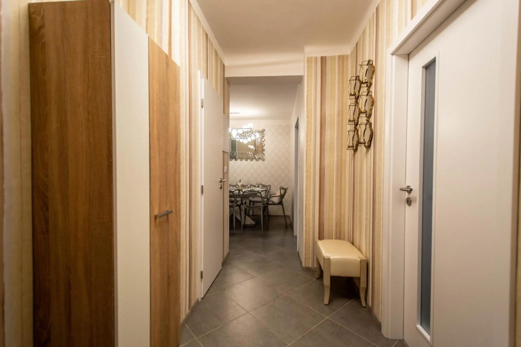 Pastel Art Deco 3BDR Ruterra Apt