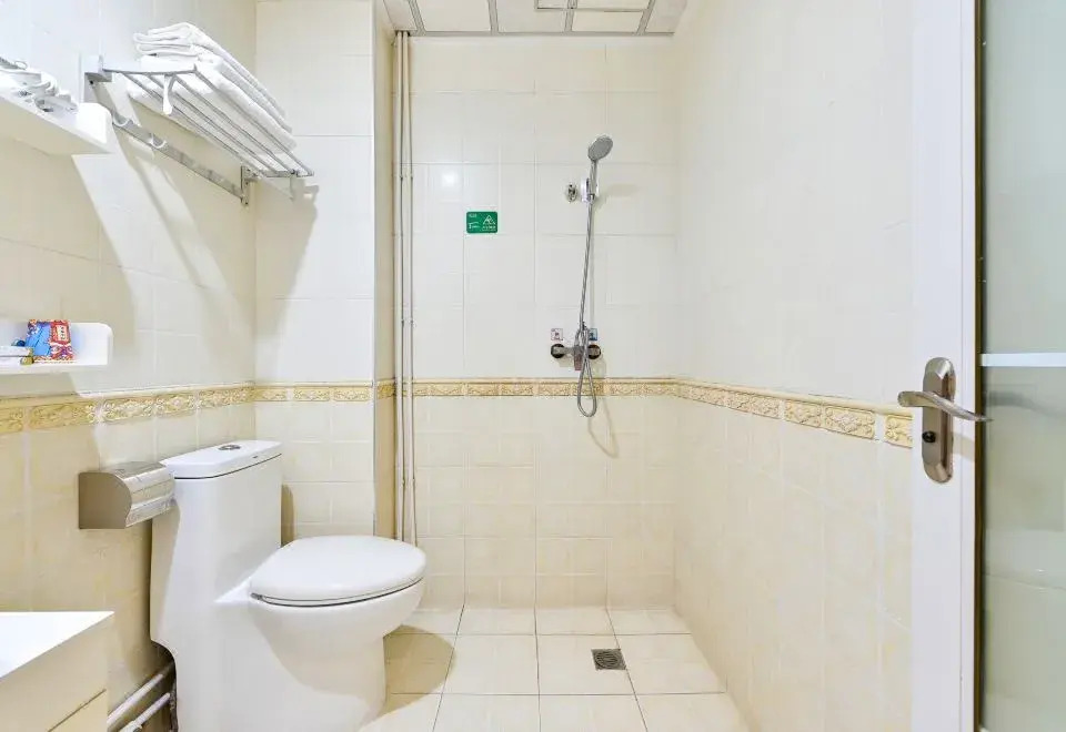 Beixi Hotel (Gaobeidian Railway Station Branch)(贝楒酒店(高碑店火车站北库小镇店))