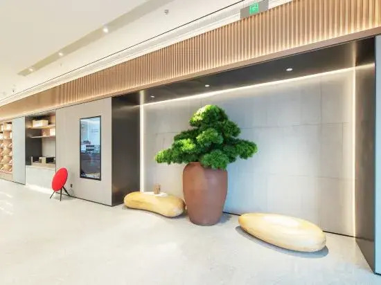 JI Hotel (Qingyang Huifeng Shang Yuan)