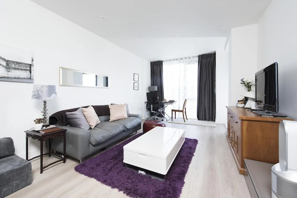 Modern 1Br Flat Near Canary Wharf