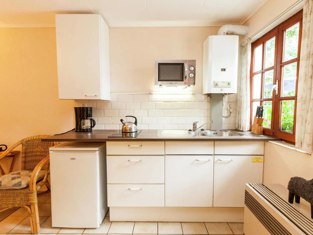 Peaceful Bohon Apartment