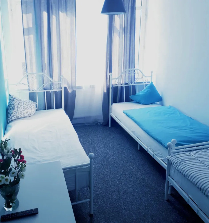 ZiZi Central Hostel
