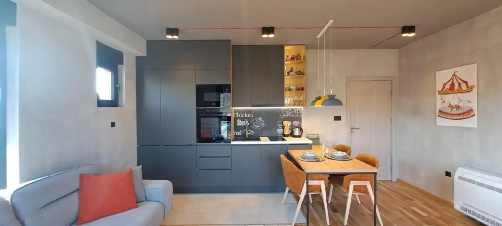 Stylish NEW One Bedroom Apartment