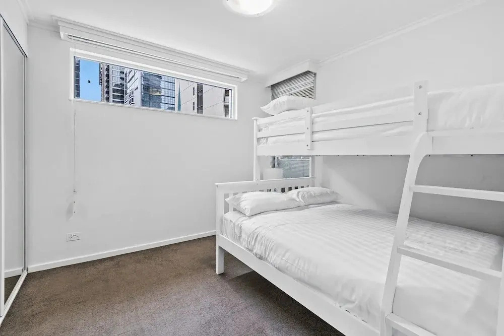 Gorgeous 3-bed Apartment Near Flagstaff Gardens