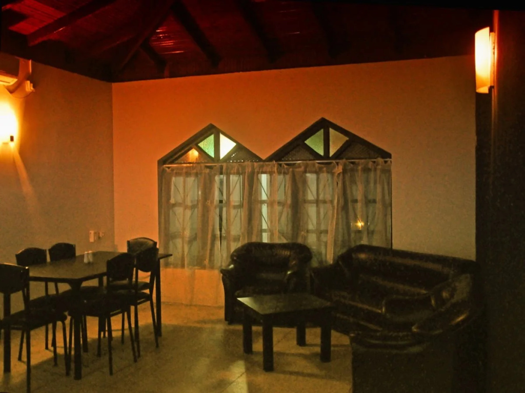 White House Tangalle