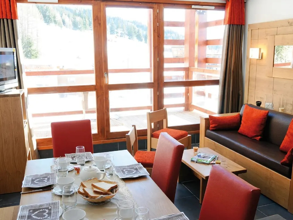 Modern Apartment in the Child-Friendly Ski Village Arc 1600