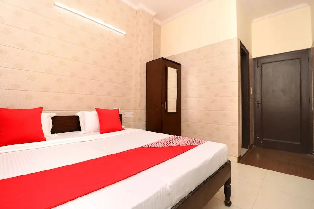 Hotel O Mall Residency