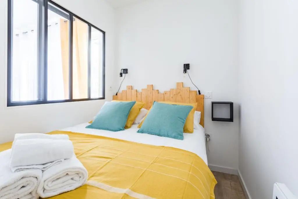 L'IVOIRE - Joli appartement - 1 chambre avec balcon et 1 place de parking