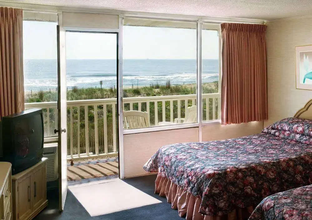 Seabonay Oceanfront Motel