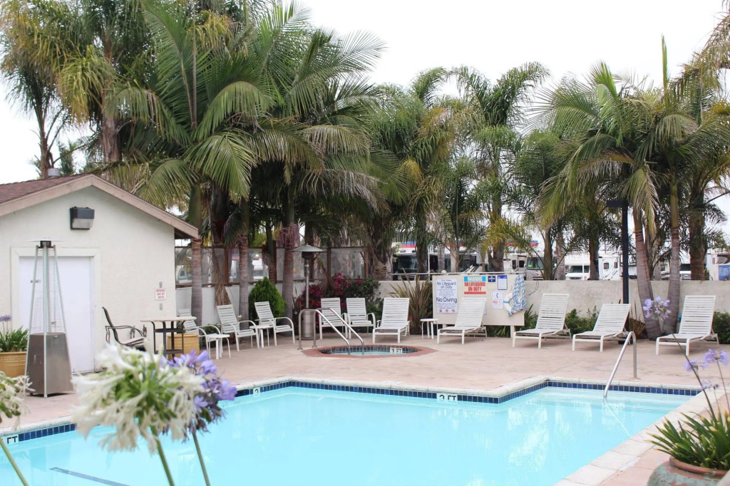 OCairns Inn and Suites