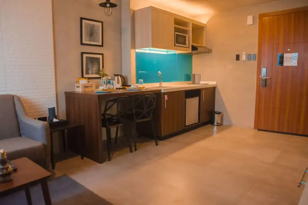 Huge 2Bedroom Staycation 4pax allowable 8pax Suite