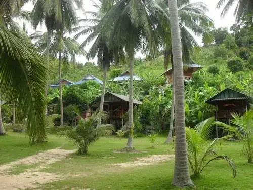 Salad Grand Bungalow & House Rental