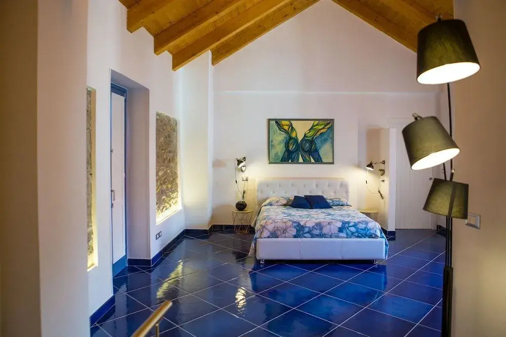 Ispani Inn Resort