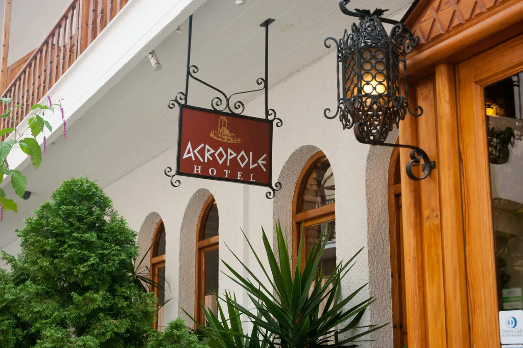 Acropole Delphi City Hotel