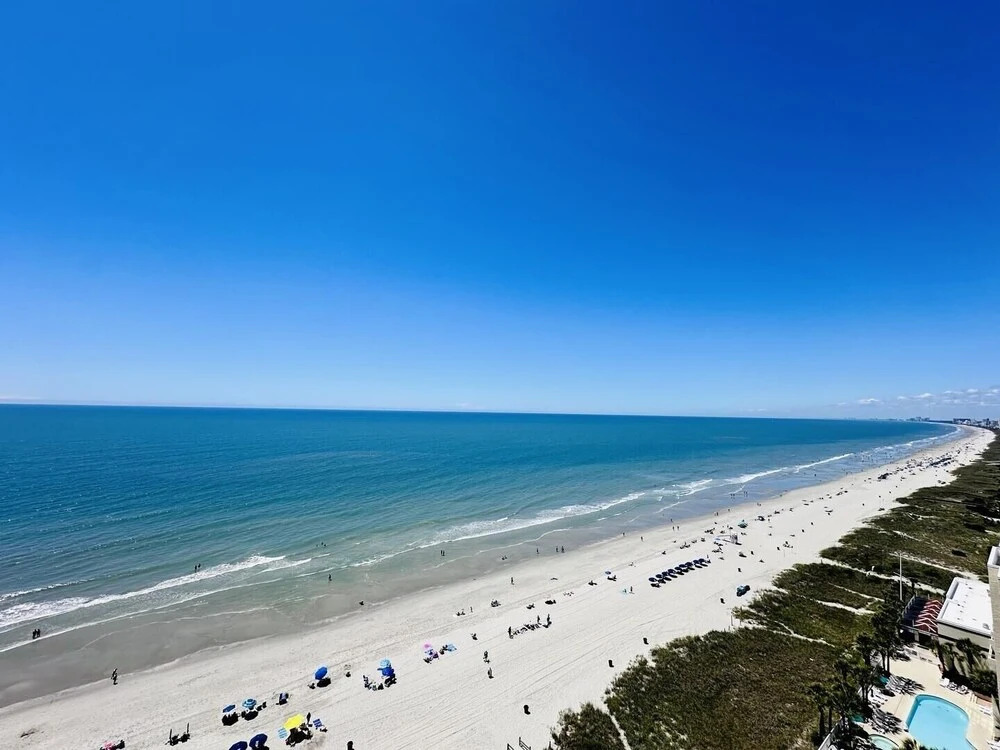 Ashworth 1604 3 Bedroom Condo by RedAwning, North Myrtle Beach
