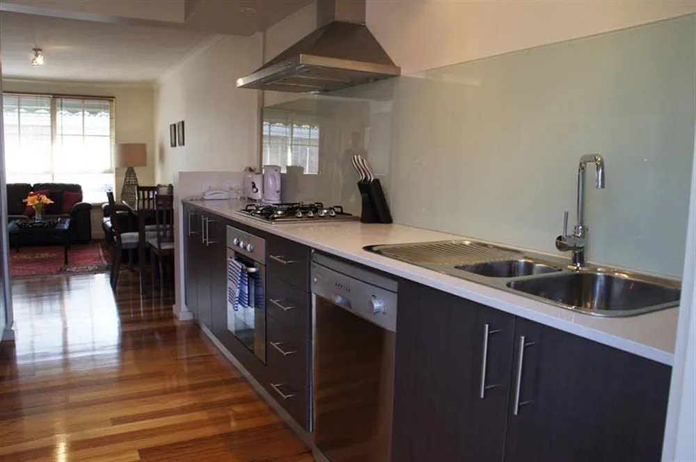 Balcombe Apartments