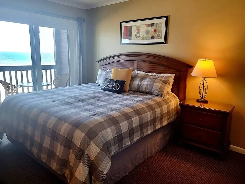 Tilghman Beach And Racquet Club 322 3 Bedroom Condo by RedAwning