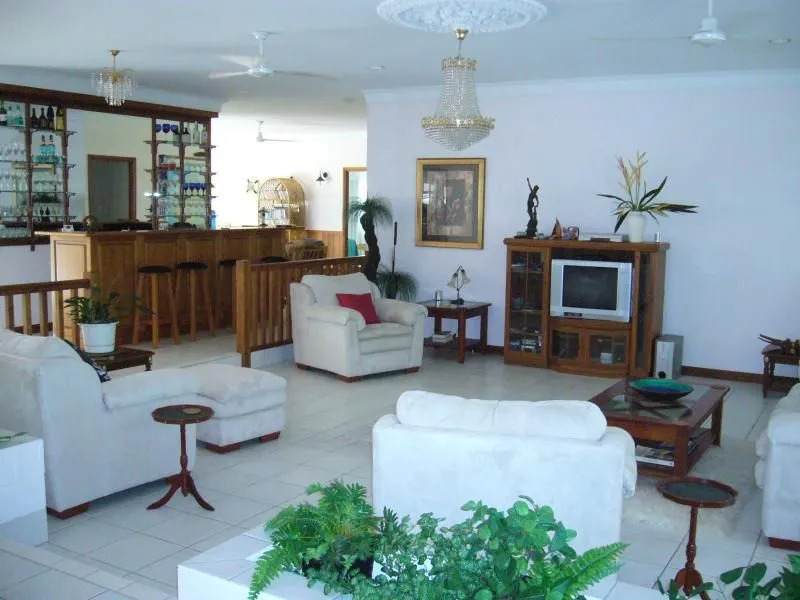 A Tropical Escape B&B