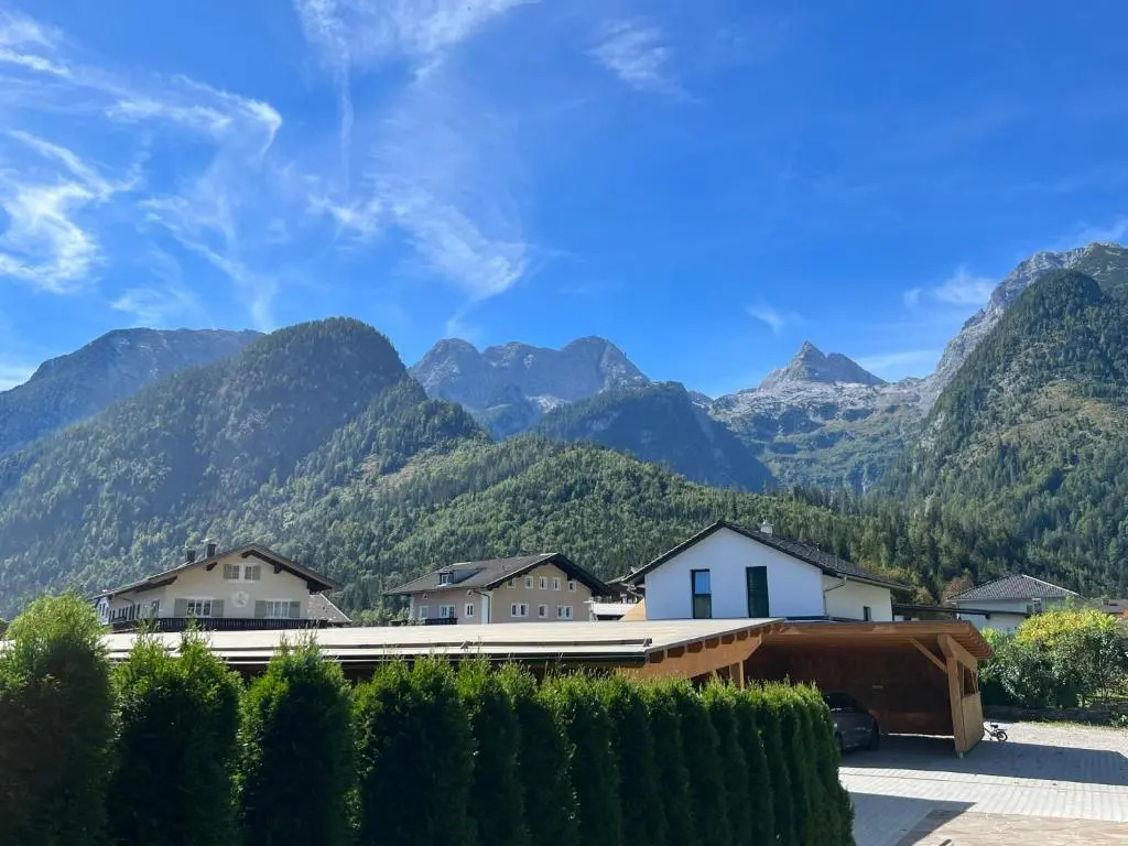 Loferlodge Top 3