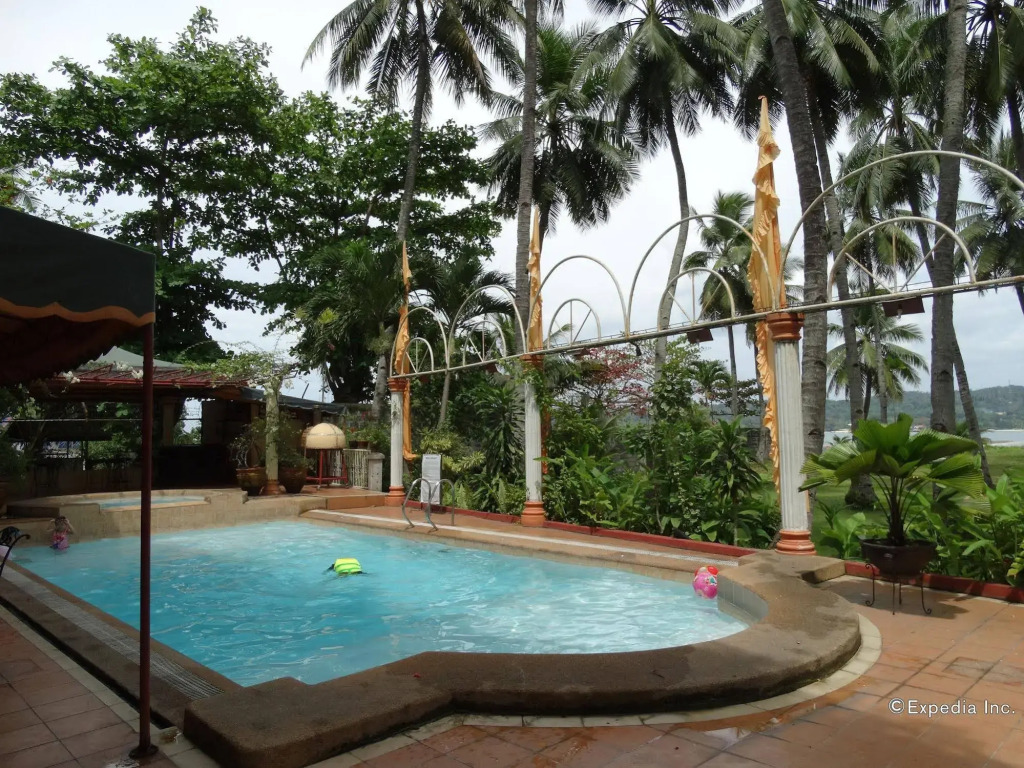 Chateau del Mar